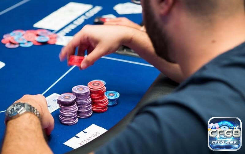 Donk bet Poker là gì? - Thời điểm không nên dùng