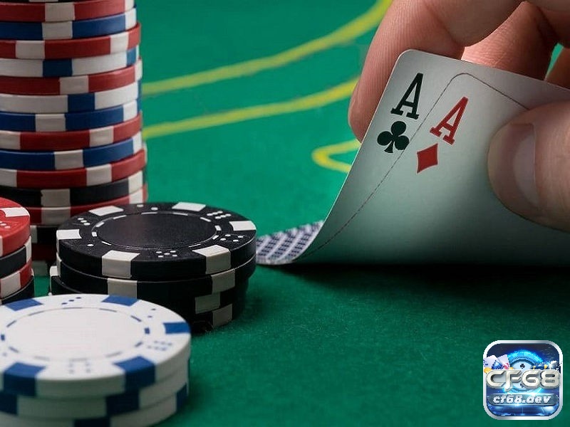 Với những lựa chọn đa dạng trong mỗi vòng cược, luật chơi Poker tạo ra một sân chơi kịch tính và thú vị